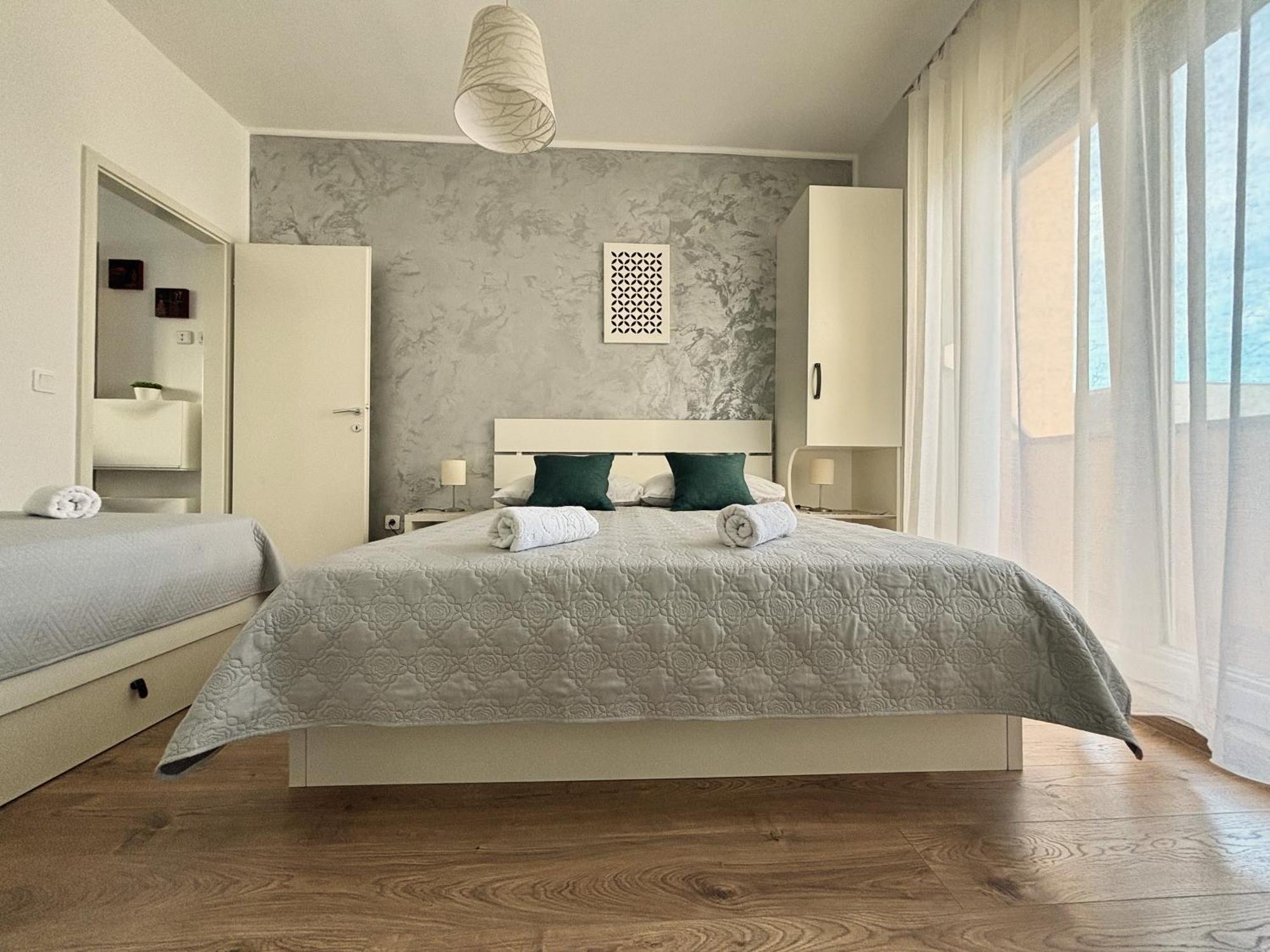 Sea & Sun Apartments Tučepi Habitación foto