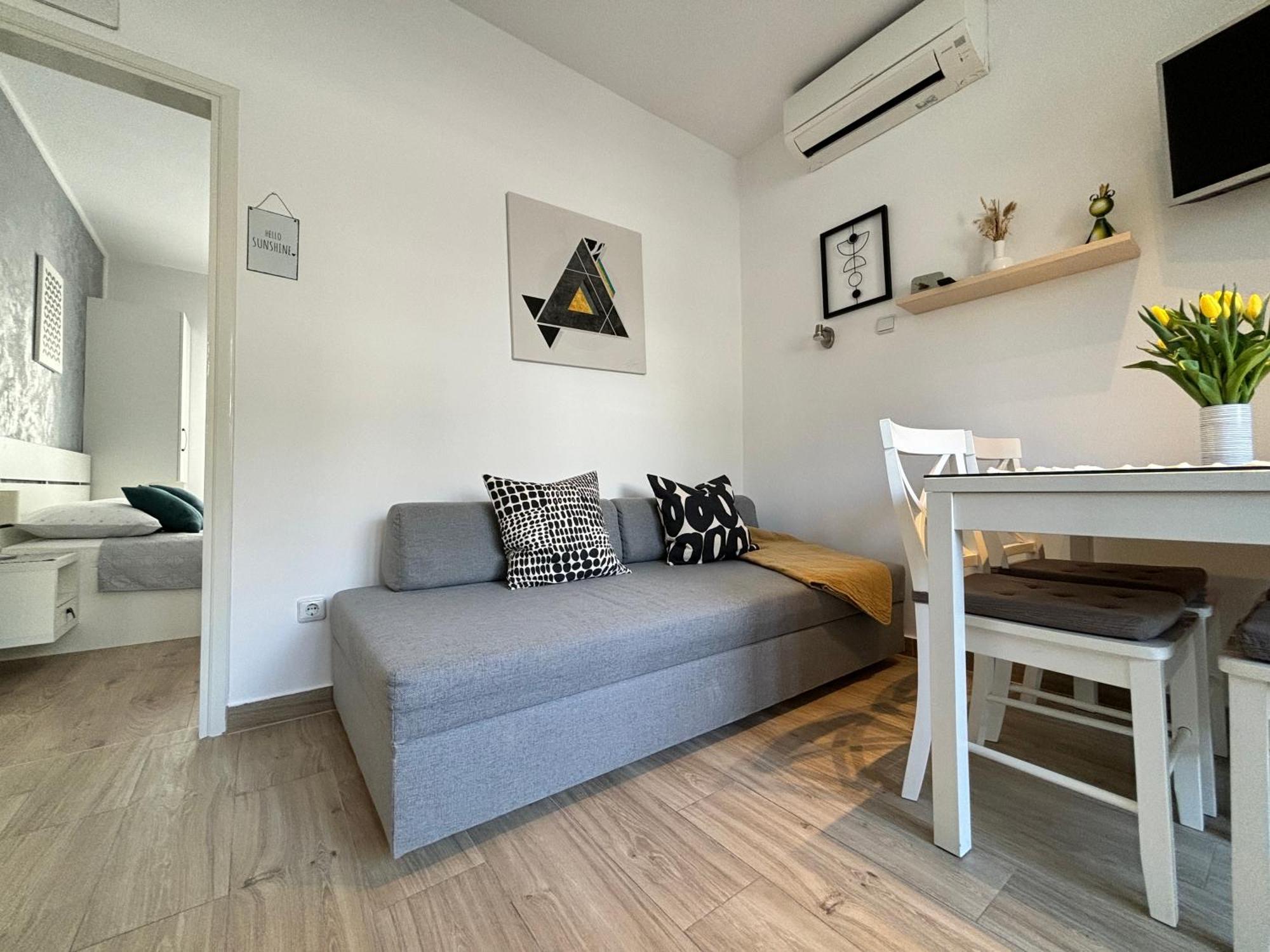 Sea & Sun Apartments Tučepi Habitación foto